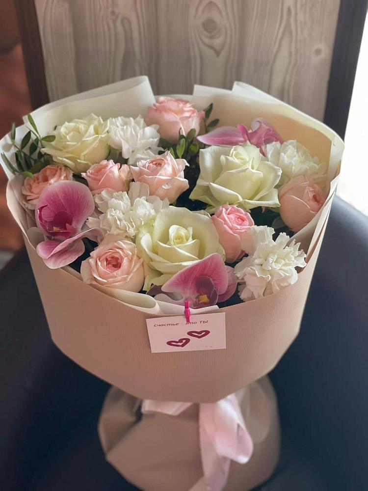 Букет цветов из: Орхидеи, Розы и Гвоздики в Духовницкое