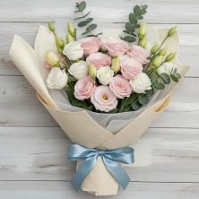 Букет цветов из:  Лизиантусы в Духовницкое