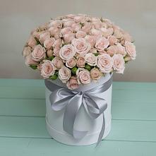 Цветочная композиция из Розы в шляпной коробке в Духовницкое