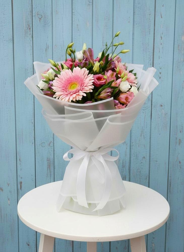 Букет цветов из: Герберы, Альстромерии и Лизиантусы в Духовницкое