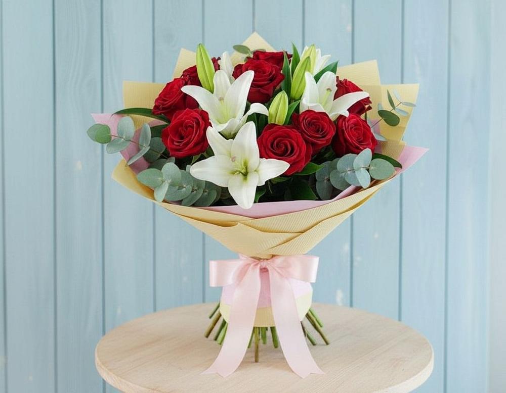 Букет цветов из: Лилии и Розы в Духовницкое